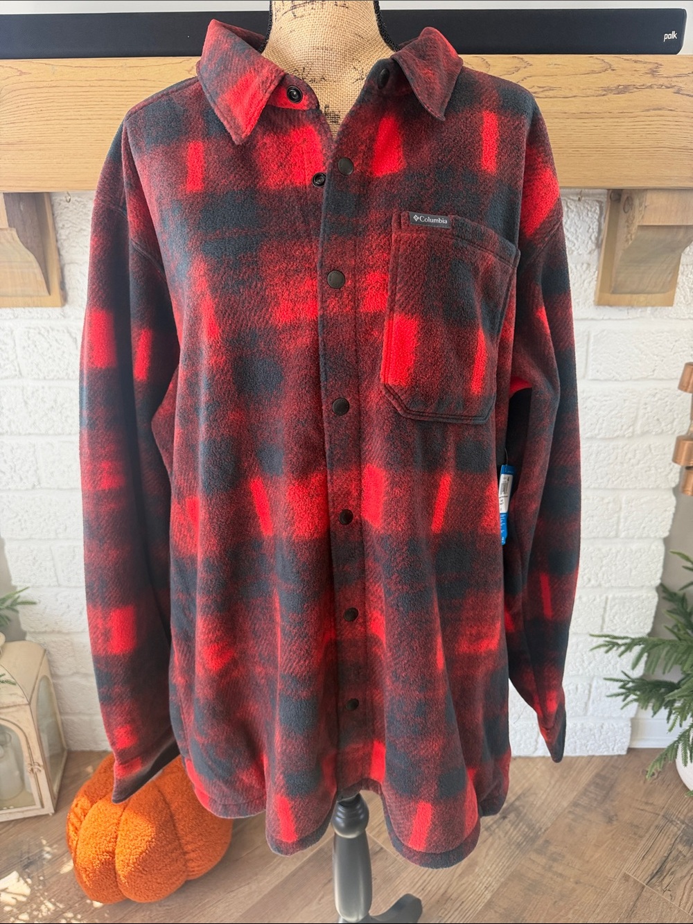 Columbia Steens Red and Black Plaid Lightweight Shirt Jacket
